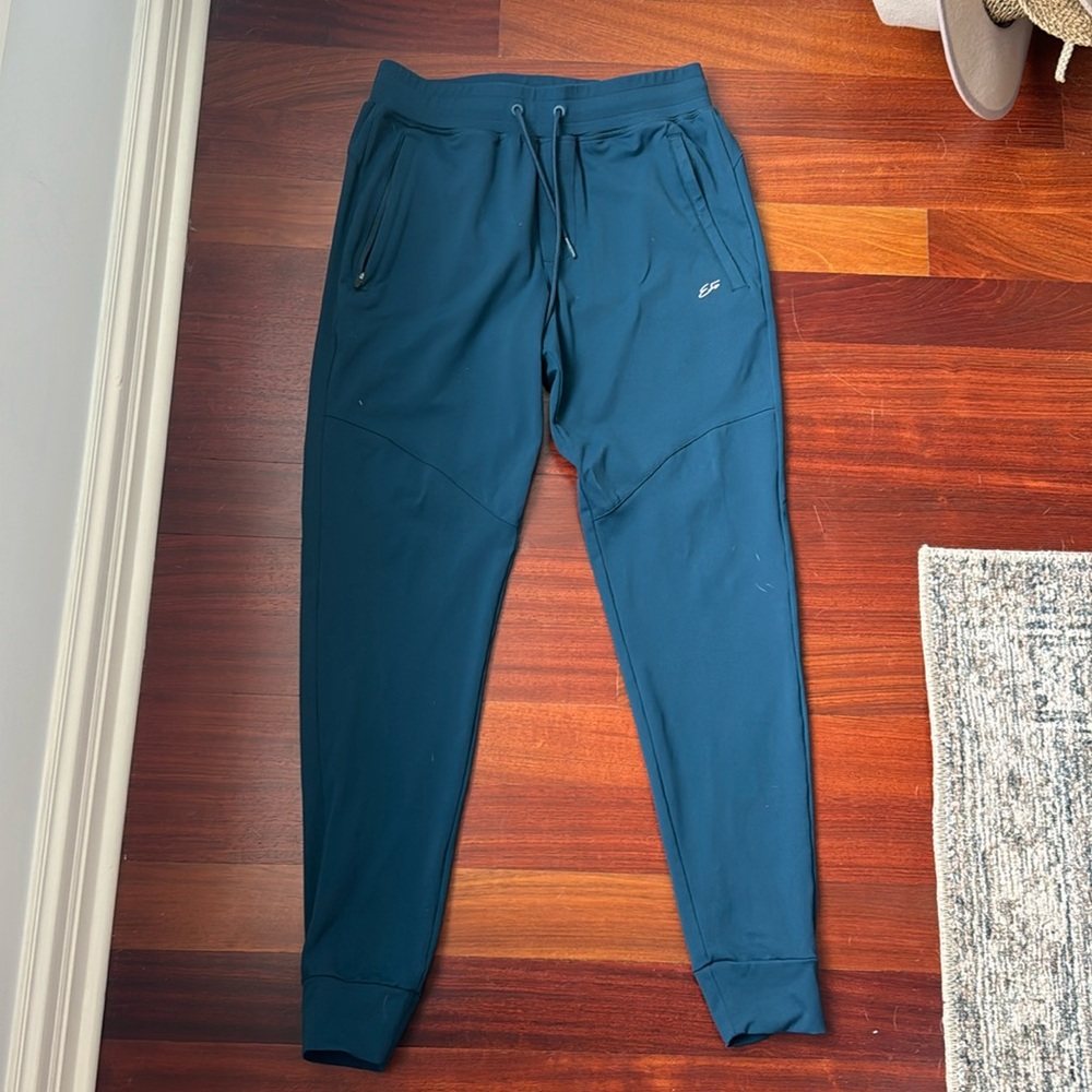 Ever forward joggers size small